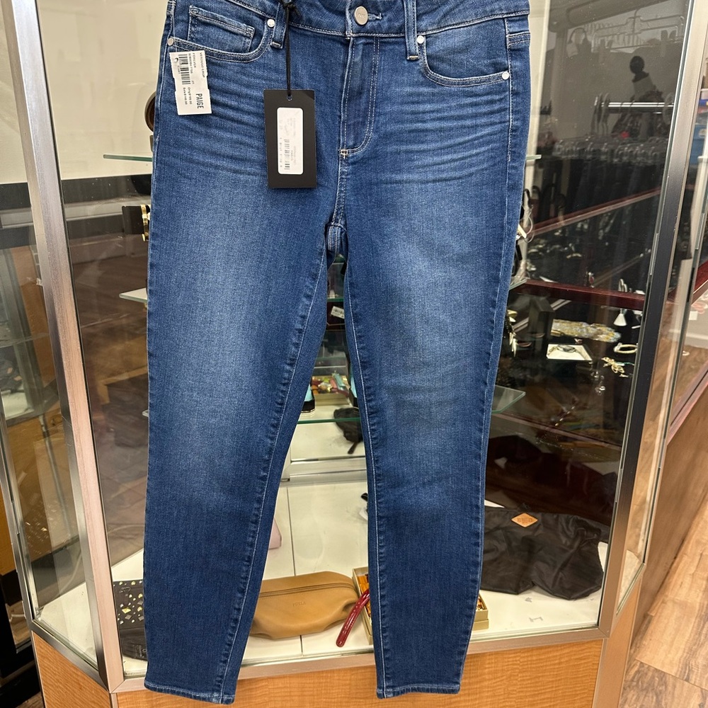 NWT Paige Verdugo Crop Skinny Jeans